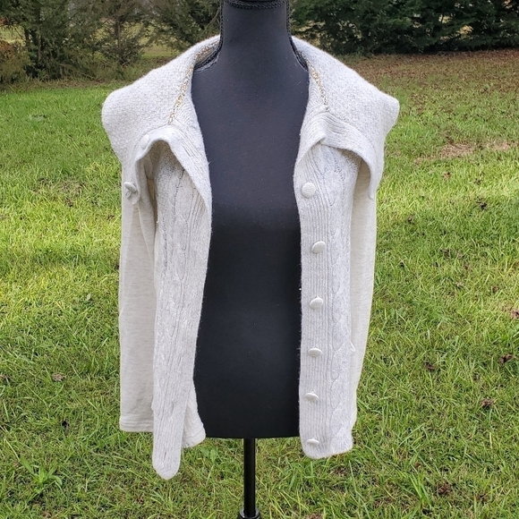 Cream Buttondown Sweater Large Collar New XS Anthropologie - Picture 2 of 6